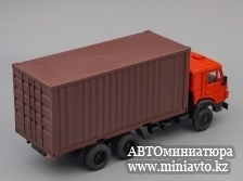 Автоминиатюра модели - КамАЗ-53212, контейнер, красный /коричневый Элекон