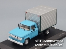 Автоминиатюра модели - DODGE D-400 Box Van (фургон) 1971 Light Blue/Grey White Box