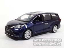 Автоминиатюра модели - Toyota Sienna Minivan Blue 1:24 CPM junior series