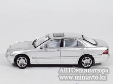 Автоминиатюра модели - Mercedes S-Class W220 1998 silver 1:64 Tarmac Works