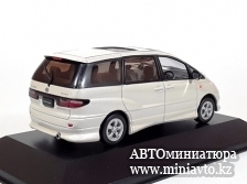 Автоминиатюра модели - Toyota Estima Aeras 1991 White J-Collection