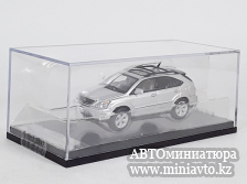 Автоминиатюра модели - Lexus RX 300 Silver 1:64 GCD