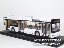 Автоминиатюра модели - МАЗ-203 автобус городской белый 1:43 SSM
