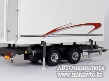 Автоминиатюра модели - VOLVO Central Axle Trailer White 1:43 MOTORART