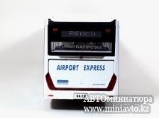 Автоминиатюра модели - Zhong Tong LCK6126EVGRA1 electric Blue Airport Express 1:42 China Promo Models