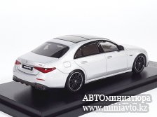 Автоминиатюра модели - Mercedes-Benz S63 E Performance 2023 silver 1:64 Almost Real