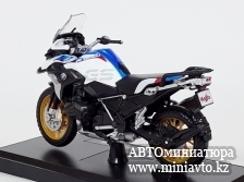 Автоминиатюра модели - BMW R1250 GS 1:18 Maisto