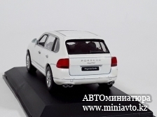 Автоминиатюра модели - Porsche Cayenne S white 1:43 China Promo Models