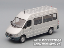 Автоминиатюра модели - MERCEDES-BENZ Sprinter Classic Bus, silver Minichamps