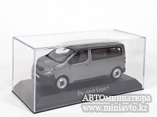 Автоминиатюра модели - Peugeot Expert Van 2016 Platinum Grey 1:43 Norev