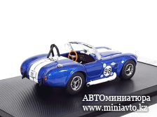 Автоминиатюра модели - SHELBY Cobra 427S/C (1964), blue 1:64 Fine Works64
