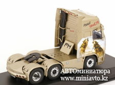 Автоминиатюра модели - Volvo FH16 Moon Howler 2003 goldmetallic 1:43 Hachette trucks