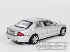 Автоминиатюра модели - Mercedes S-Class W220 1998 silver 1:64 Tarmac Works