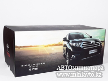 Автоминиатюра модели - Toyota Highlander 2012 White 1:18 China Promo Models