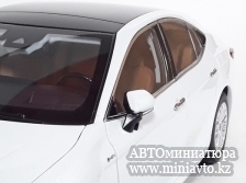 Автоминиатюра модели - Toyota CAMRY XV80 white 1:18 China Promo Models