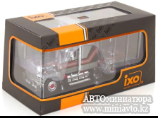 Автоминиатюра модели - Ford LTL 9000 1978 greymetallic/black/red 1:43 Ixo trucks