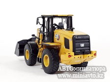 Автоминиатюра модели - Caterpillar Cat 930 Wheel Loader 1:50 Diecast Masters