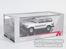 Автоминиатюра модели - Toyota Land Cruiser LC 80 white 1:64 Kengfai