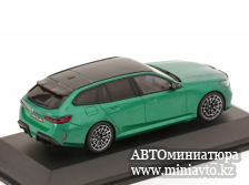 Автоминиатюра модели - BMW M5 G99 Touring 2024 greenmetallic 1:43 Solido