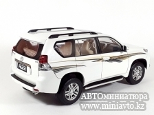 Автоминиатюра модели - Toyota Land Cruiser PRADO 2014 White 1:18 China Promo Models