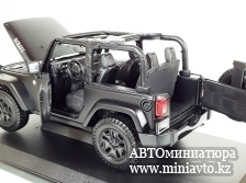 Автоминиатюра модели - Jeep Wrangler Willys 2014 тёмносерый 1:18 Maisto