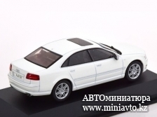 Автоминиатюра модели - Audi S8 D3 2010 white Solido