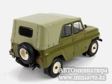Автоминиатюра модели - УАЗ-469 1975, оливковый 1:24 White Box