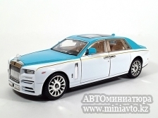 Автоминиатюра модели - Rolls-Royce Phantom VIII Mansory бело-бирюзовый 1:24 CPM junior series