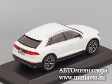 Автоминиатюра модели - AUDI Q8 кроссовер 4х4 2018 White Norev