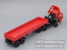 Автоминиатюра модели - КамАЗ 5410 тягач с п/прицепом, с спойлером, тент красный. Элекон