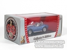 Автоминиатюра модели - SHELBY Cobra 427S/C (1964), blue Yat Ming