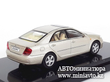 Автоминиатюра модели - Toyota Camry XV30 Gold  1:64 MODEL 1