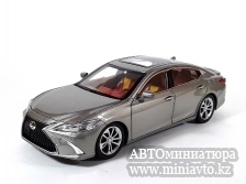 Автоминиатюра модели - Lexus ES 300 Silver 1:24 C.P.M.junior series
