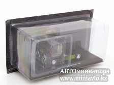 Автоминиатюра модели - Renault AE 500 Magnum Green Mamba 1991 black 1:43 Hachette trucks