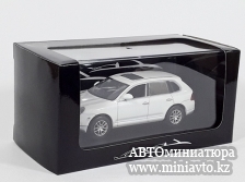 Автоминиатюра модели - Porsche Cayenne S white 1:43 China Promo Models