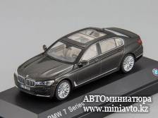 Автоминиатюра модели - BMW 7 Series 750Li G12 jatoba 1:43 Paragon Models