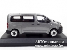 Автоминиатюра модели - Peugeot Expert Van 2016 Platinum Grey 1:43 Norev