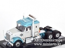 Автоминиатюра модели - Freightliner Coronado towing vehicle 2021 silver/lightgreen-metallic 1:43 Ixo trucks