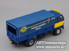 Автоминиатюра модели - Volvo F89 бортовой с тентом TRANSPORT-ASG 1972, blue / yellow Altaya