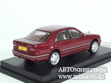 Автоминиатюра модели - Mercedes-Benz E55 AMG W210  Red 1:64 Shadow