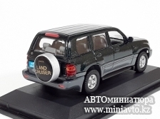 Автоминиатюра модели - TOYOTA Land Cruiser VX.R, green Yat Ming