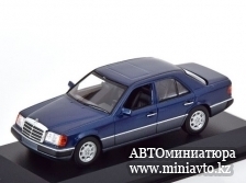 Автоминиатюра модели - Mercedes 230 E (W124)Saloon 1991 Donkerblauw Metallic 1:43 Maxichamps