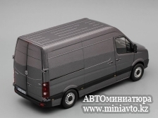 Автоминиатюра модели - VOLKSWAGEN Crafter Van, grey Cararama  1:24
