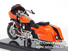 Автоминиатюра модели - Harley-Davidson CVO Road Glide 2022 1:18 Maisto