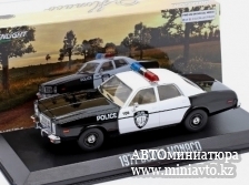 Автоминиатюра модели - Dodge Monaco Police 1977 черный / белый Greenlight