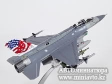 Автоминиатюра модели - Lockheed F-16D Fighting Falcon D block-50/52 Singapore Air Force 1:72 China Promo Models