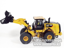 Автоминиатюра модели - CAT 966 Wheel Loader 1:50  Diecast Masters