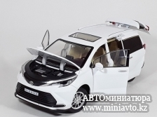 Автоминиатюра модели - Toyota Sienna Minivan Hybrid  White 1:24 CPM junior series