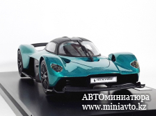 Автоминиатюра модели - Aston Martin Valkyrie 2022 green 1:18 Maisto