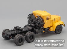 Автоминиатюра модели - КРАЗ 258Б седельный тягач (1969-1977), желтый Наш Автопром